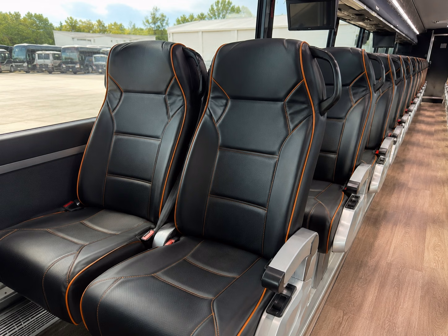 minibus rentals for layton prom groups who want comfort without the full party bus experience